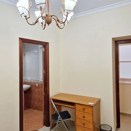 Roy's Apartment Cadiz